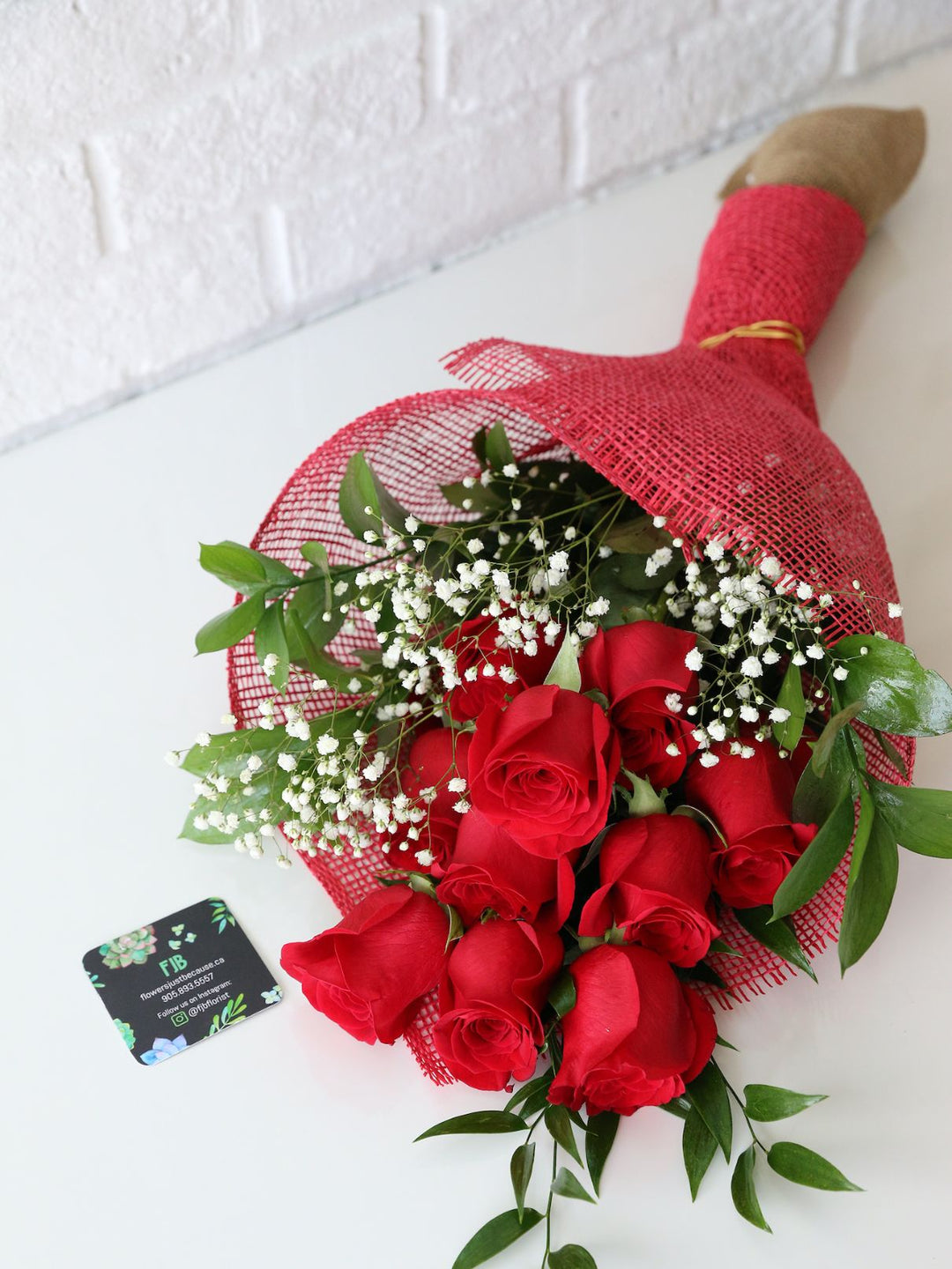 Roses in Burlap – Valentine's Edition